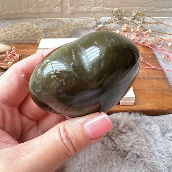 Beautiful Polychrome Jasper Heart - Picture 6 of 7